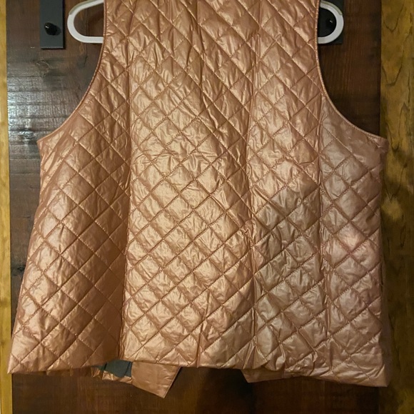 Soft Surroundings vest - Picture 3 of 7